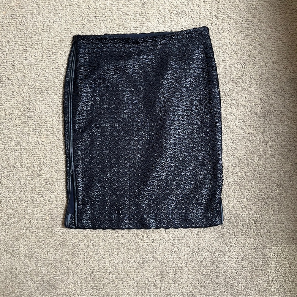 black diane von furstenberg pencil skirt
